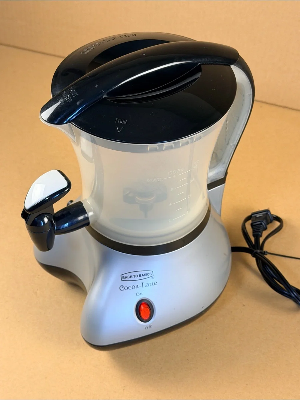 Back to Basics Cocoa-Latte Hot Drink Maker With Frothy Dispenser Spout Tested!